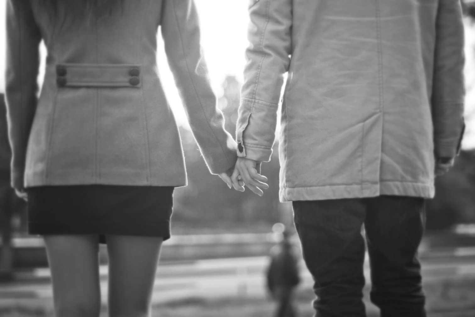 iliski-terapileri-image-2-min_SnapseedBW